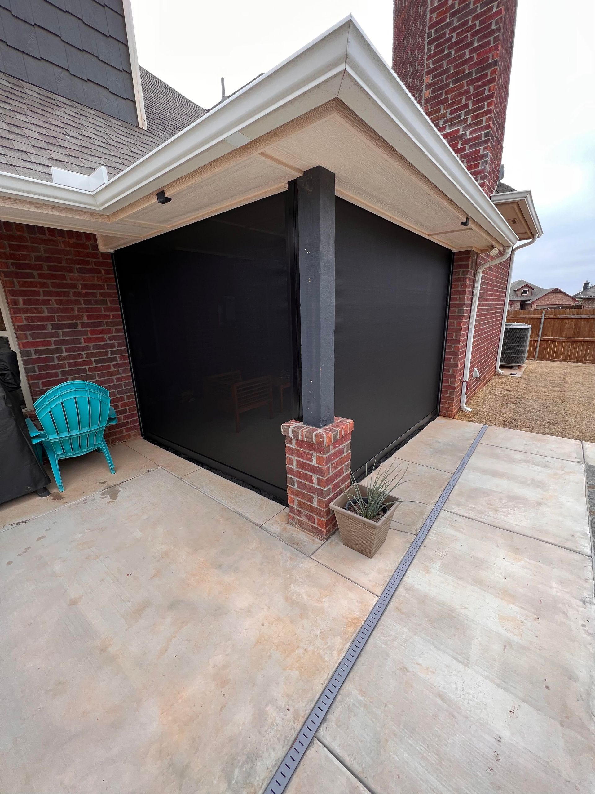 Pergola with screens, Oklahoma